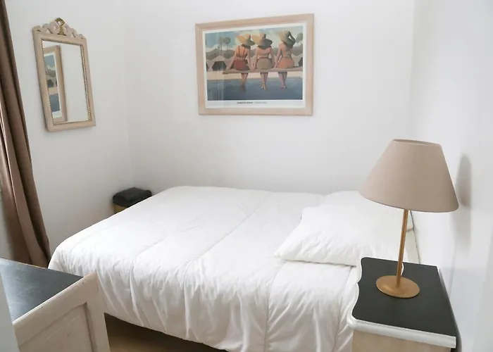 3 Pieces Онфлёр